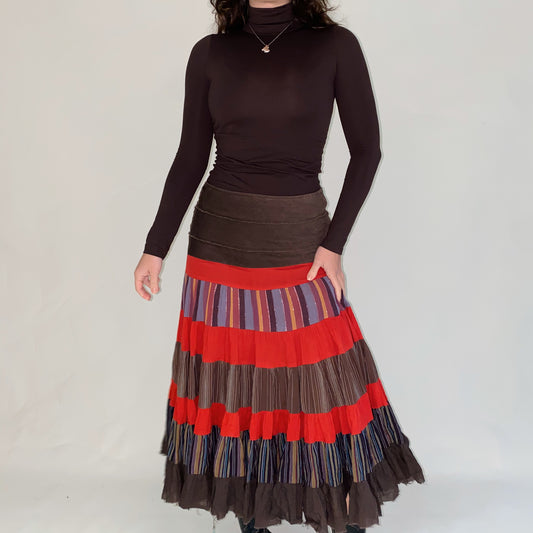 Long Vintage Skirt (M)