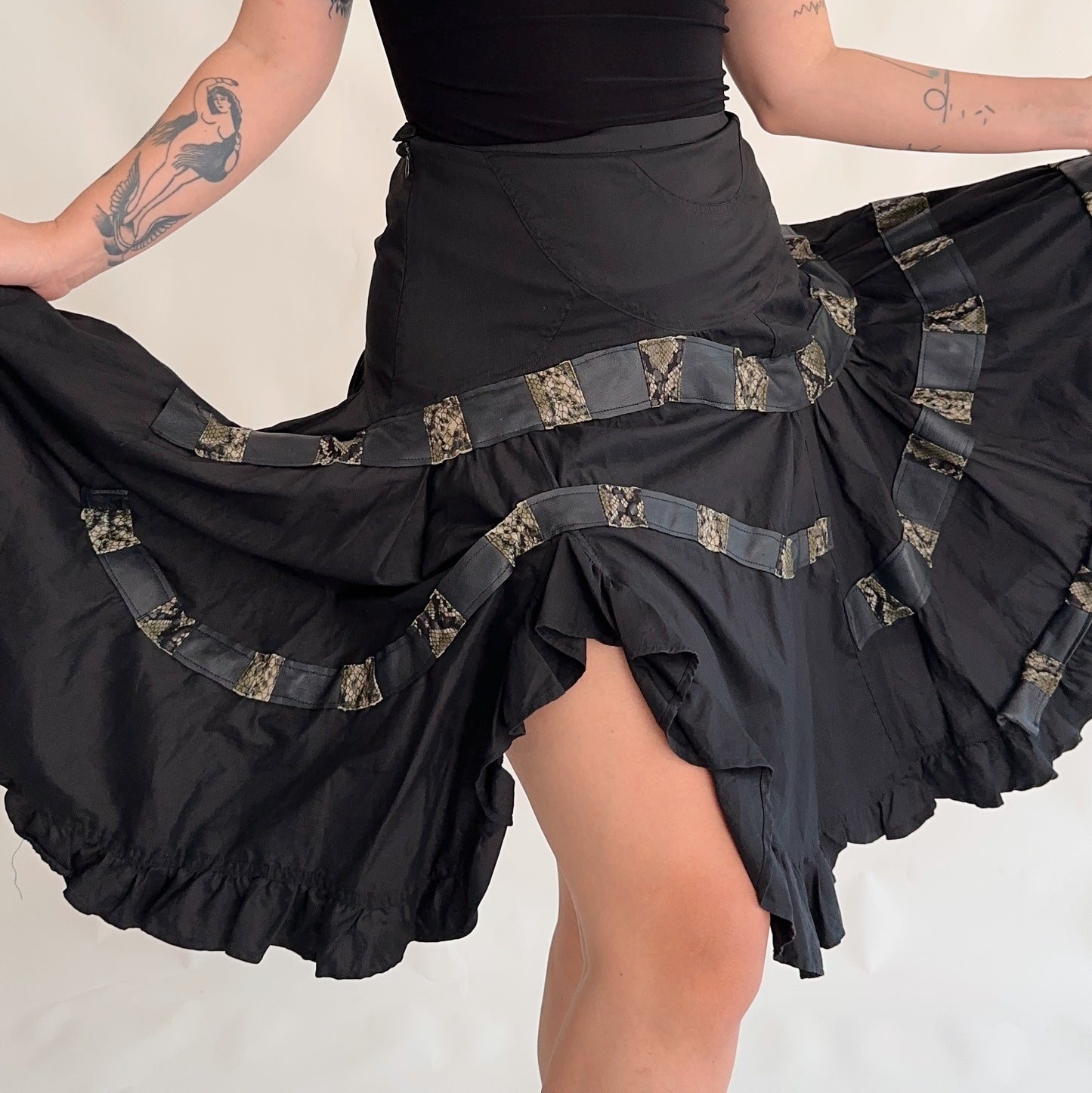 Vintage Snake Skirt (M)