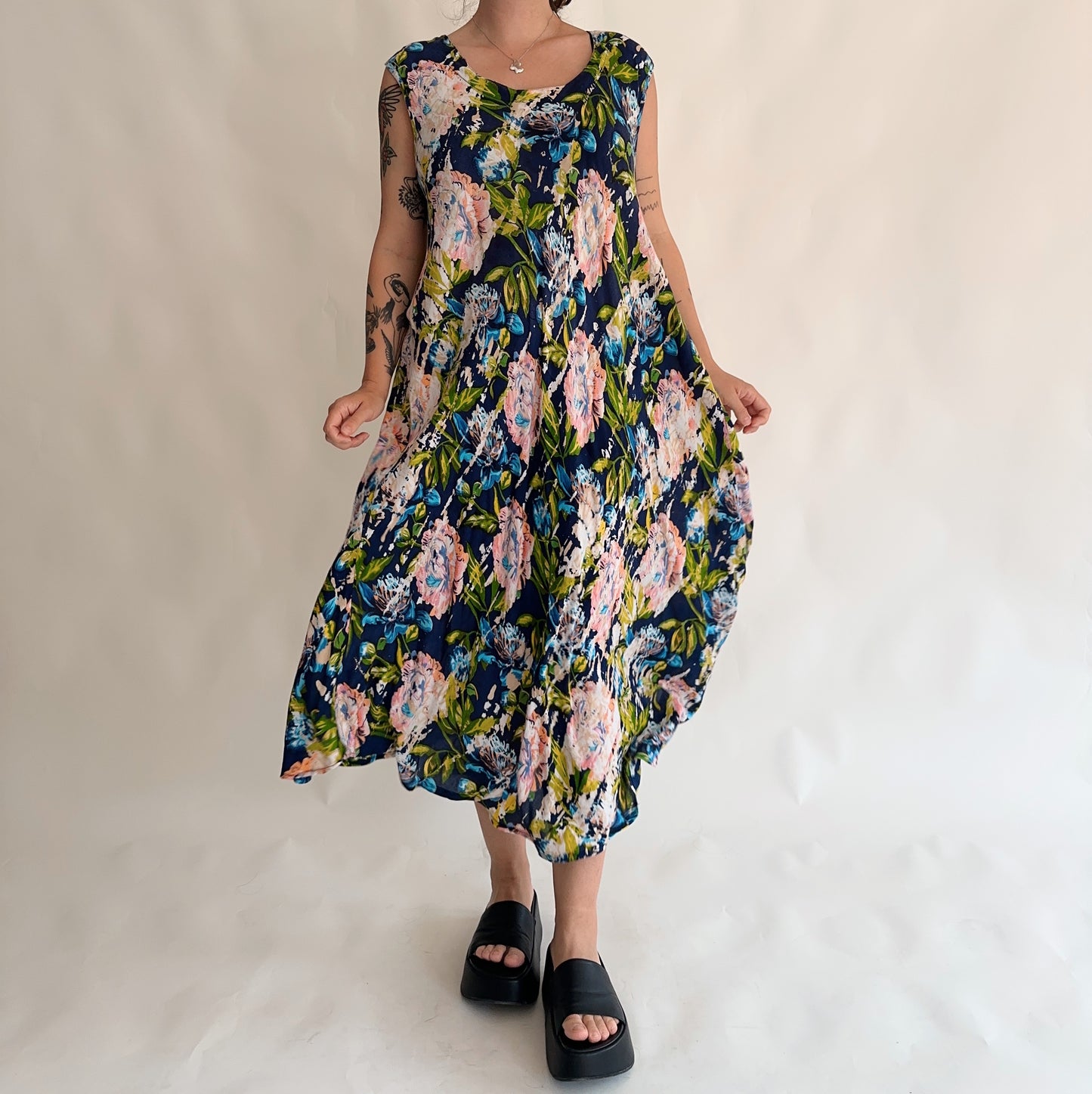 Vestido Vintage Floral (M-L)