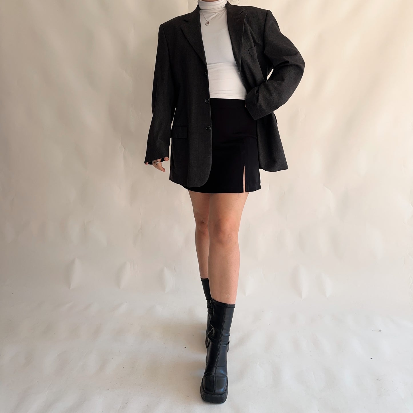 100% Wool Vintage Blazer (L-XL)