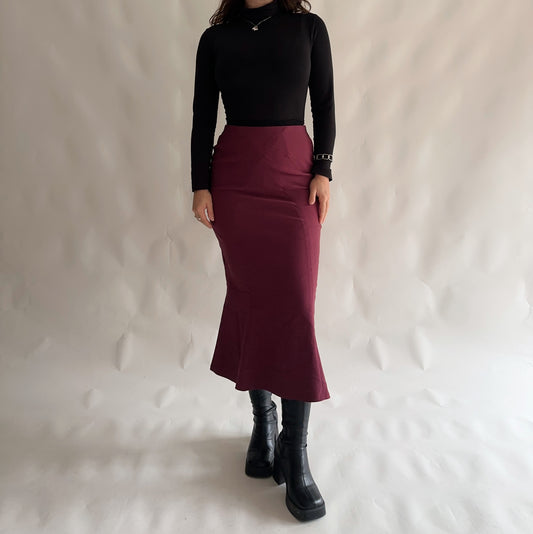 Long Vintage Skirt (M)