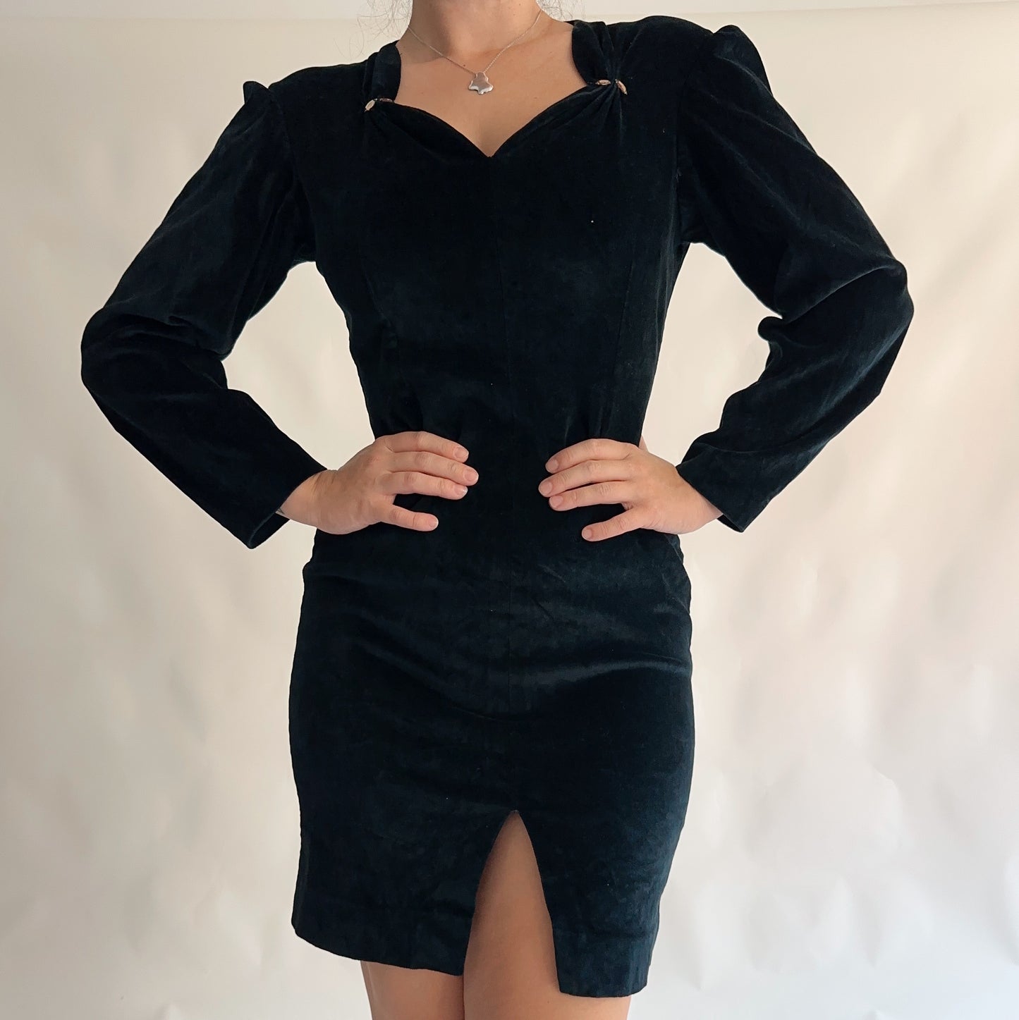 Vintage 80s Black Velvet Dress (M)